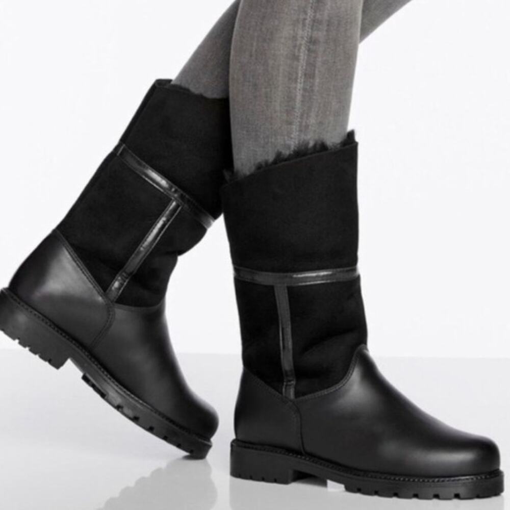 La Canadienne La Canadienne Heritage Women's Harlan Asymmetrical Boots size 8.5